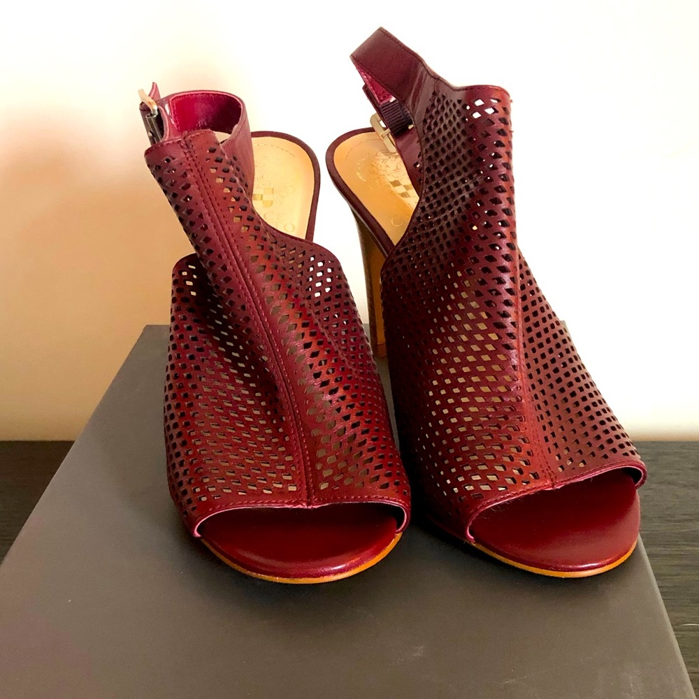 Vince Camuto Red Sling Back Heels, size 8.5